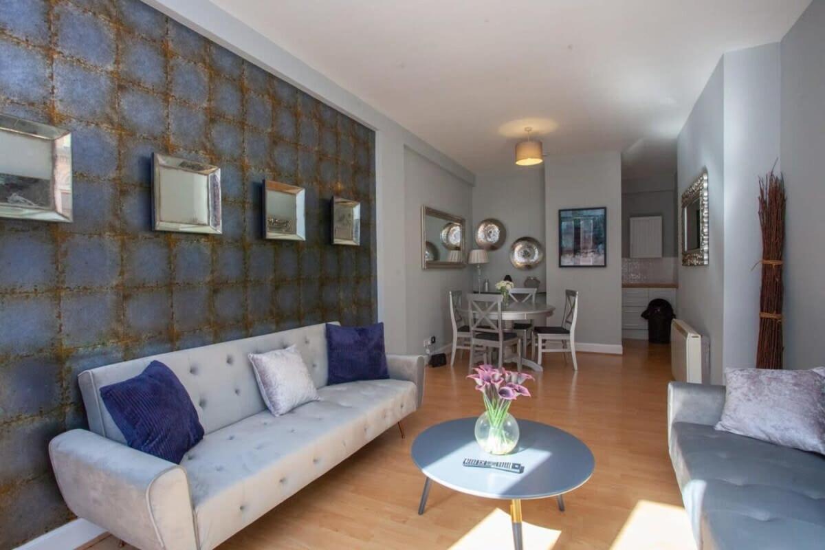 Modern And Refurbished Flat In Merchant City Glasgow Exteriér fotografie